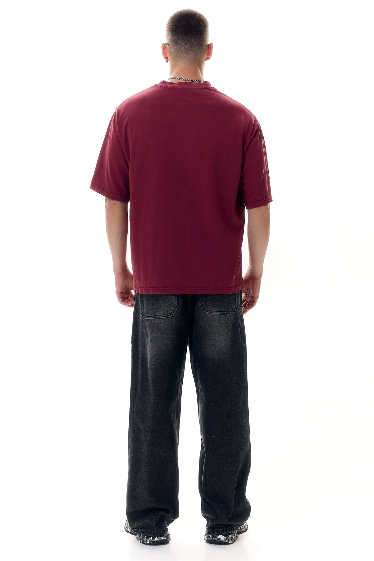 Oversized T-Shirt with KLOTT Embroidery