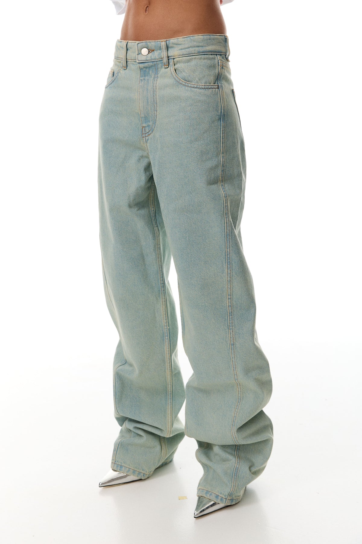 BAGGY FIT JEANS