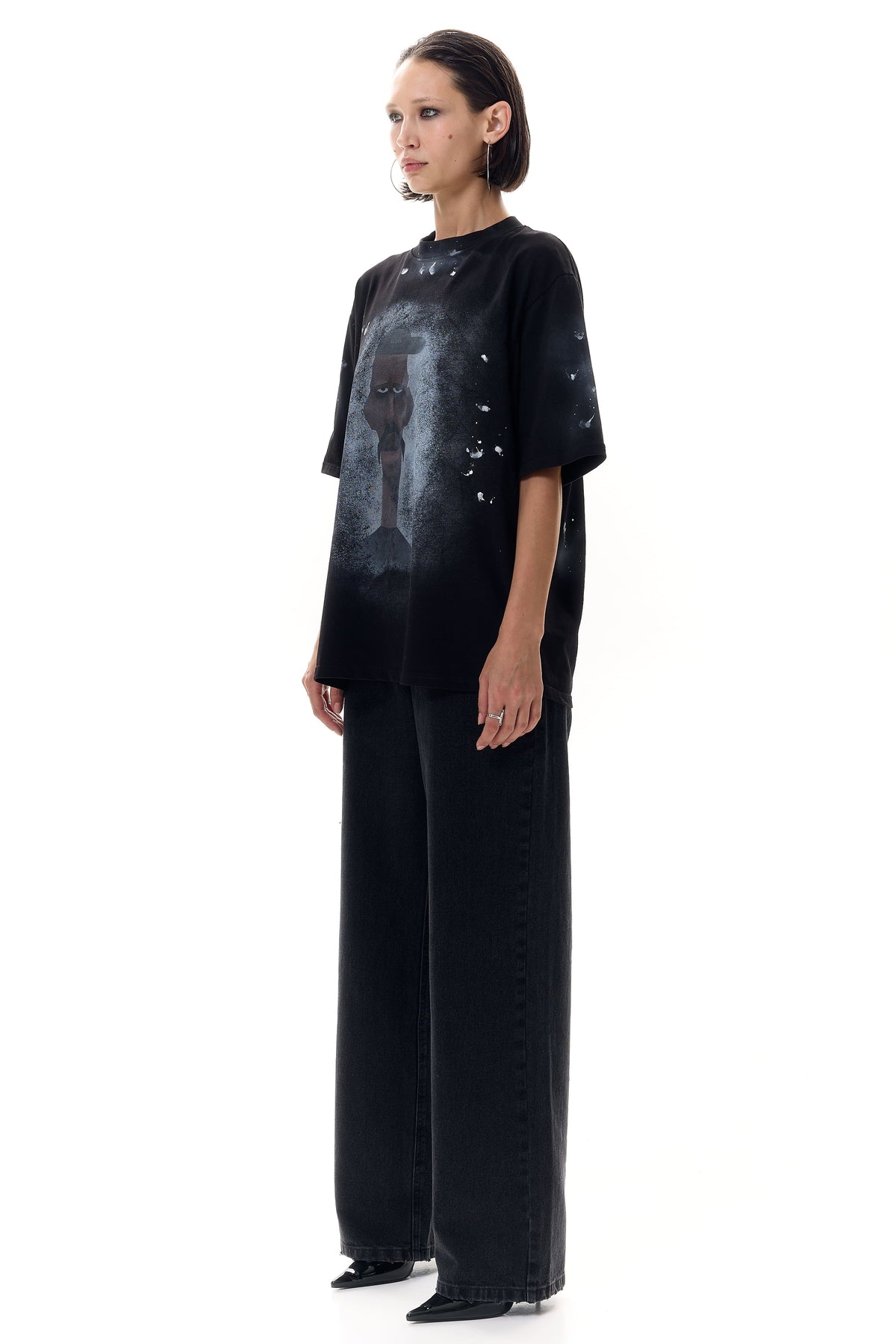 Oversized T-Shirt "Cult Figure"