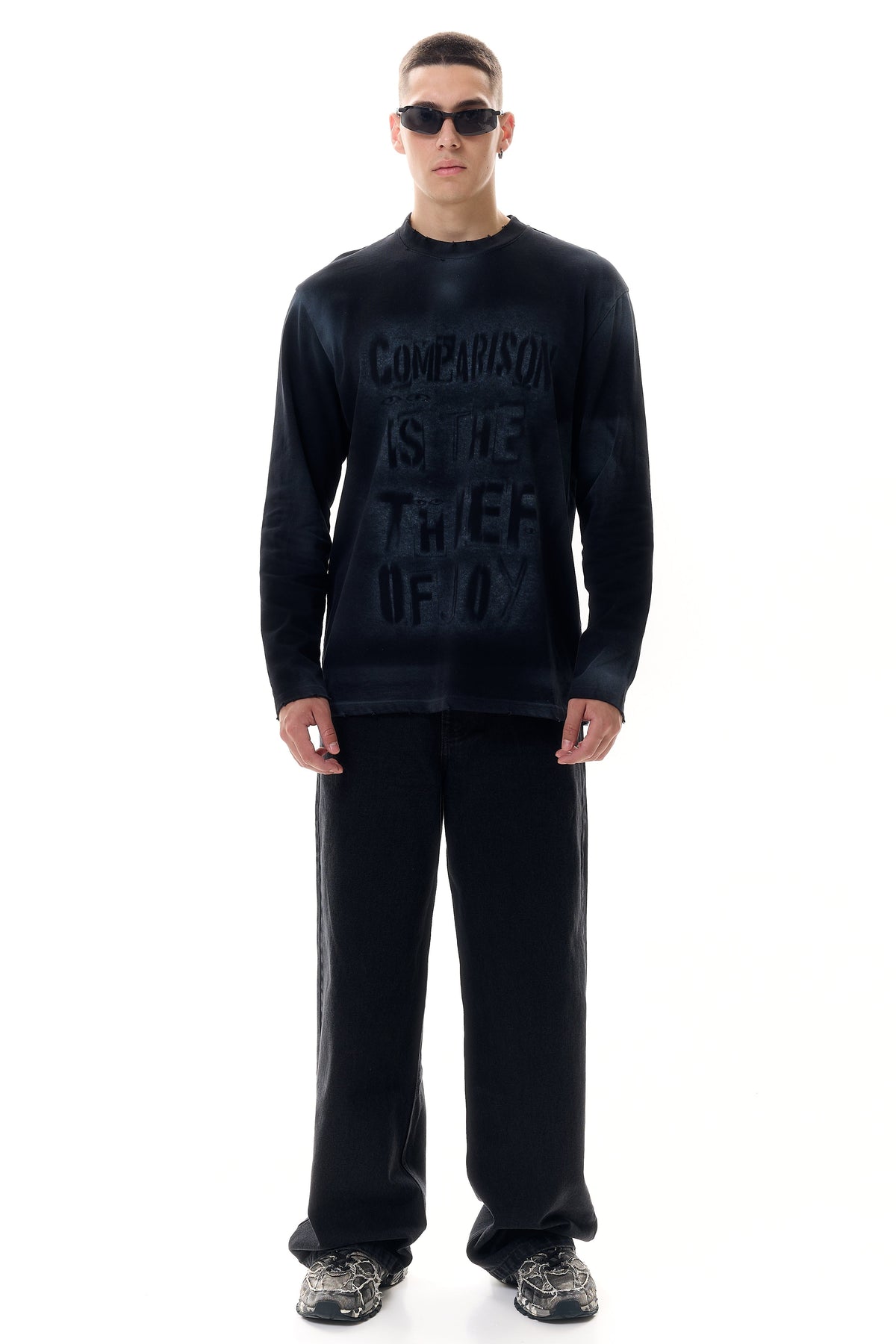 Long Sleeve T-Shirt "Сomparison"